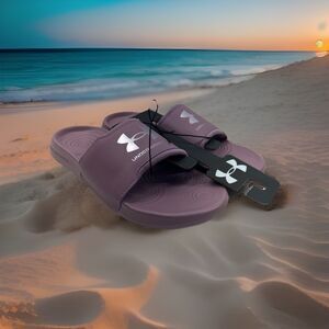 Under Armour Purple Women’s Size 12 Sandals NWOT
